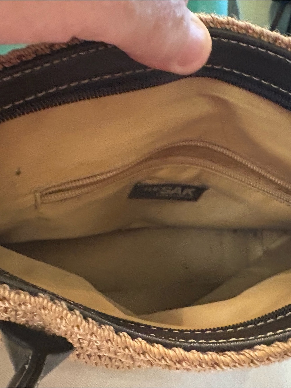 Unbranded Men’s Tan Straw Tote with Black Trim